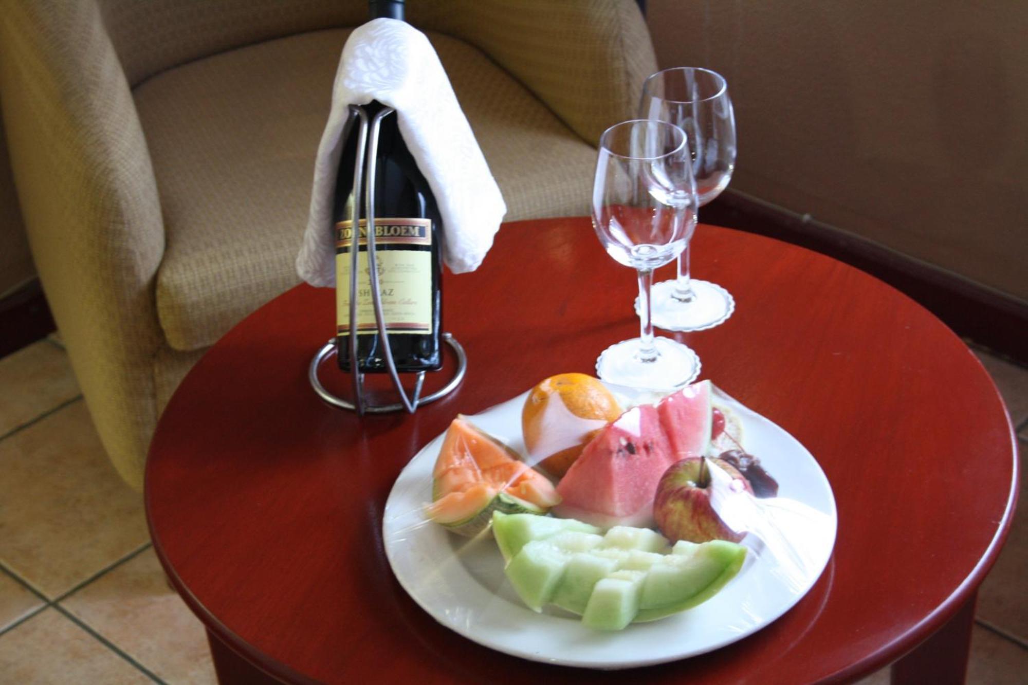M'Kango Golfview Hotel Лусака Стая снимка